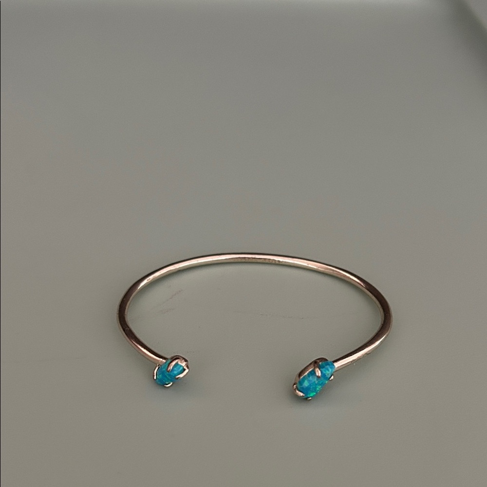 Kendra Scott bracelet